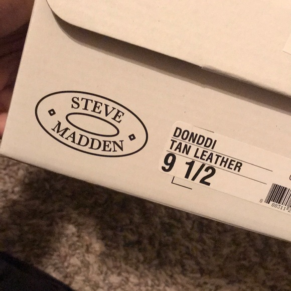 Steve Madden Tan Leather Sandals - Picture 1 of 6